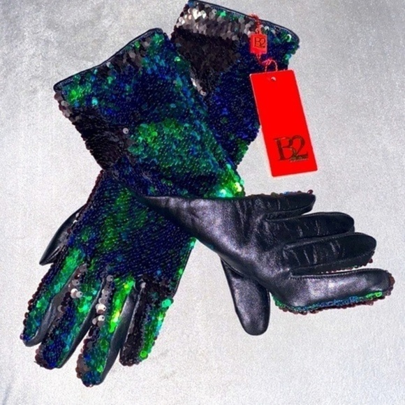 Gloves NWT B2 BALIZZA Fancy Mermaid Sequin Leather Gloves - Picture 1 of 13